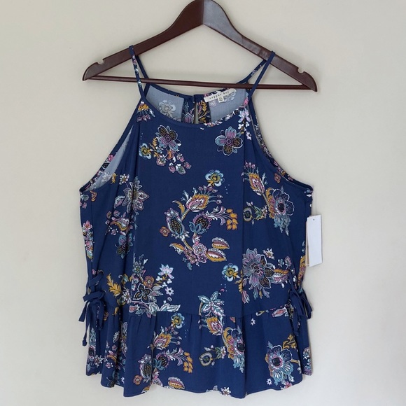 Copper Key Tops - NWT Copper Key high neck floral loose peplum top